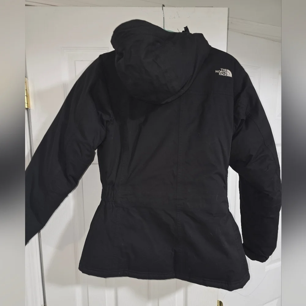 The North Face Women's Black Jacket | GREENLAND JACKET - Picture 3 of 7